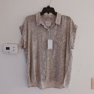 Rails Cap Sleeve Button Down Cheetah Print‎ Top